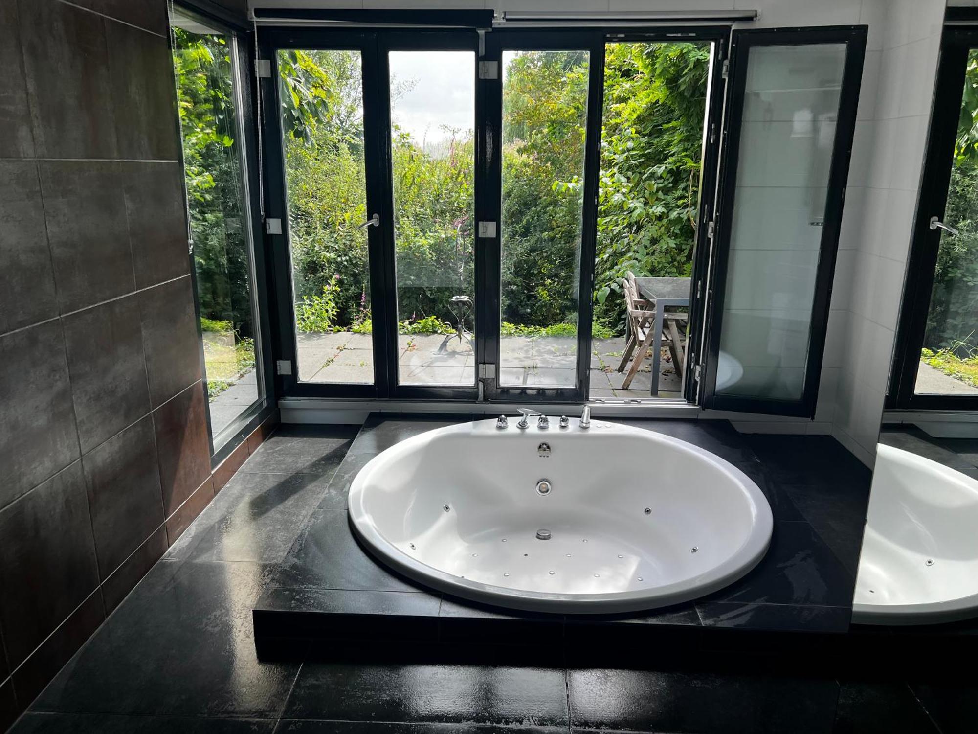 Bungalow Haarlem Amsterdam With Jacuzzi Vijfhuizen Eksteriør bilde